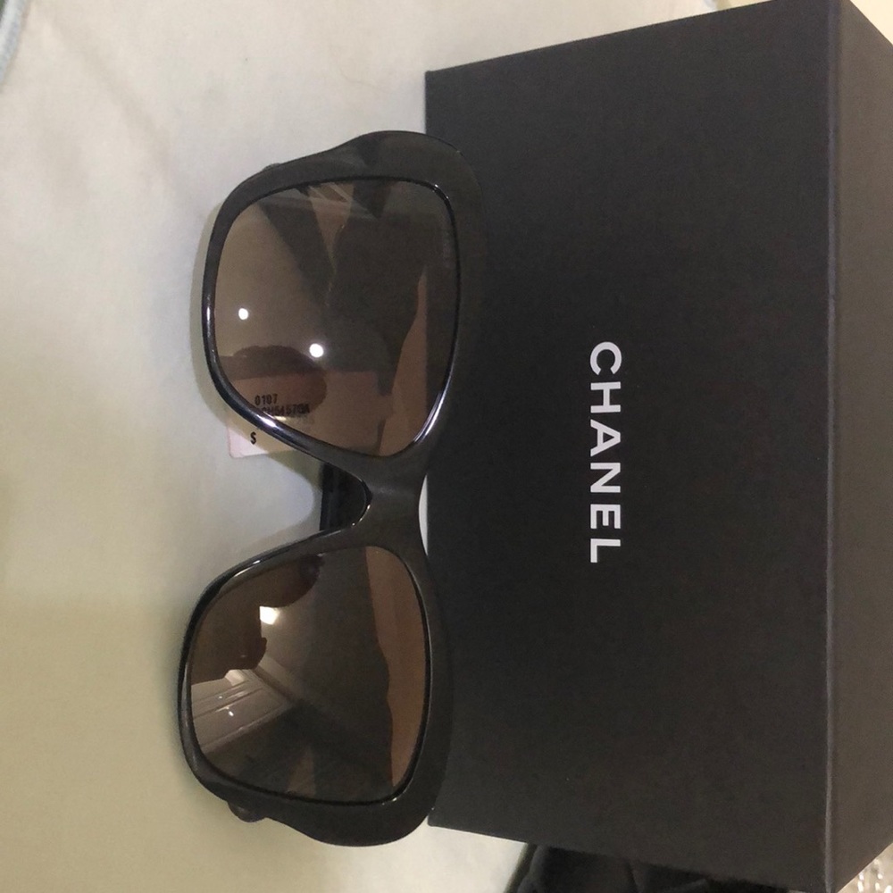 Chanel butterfly sunglasses New never used with original box and case and tag